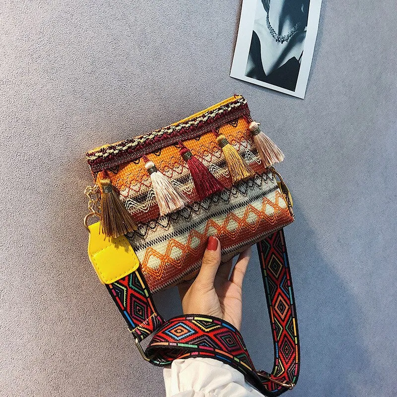 Christmas Gift Women's Bag New Crossbody Chain Bag Harajuku Ethnic Style Canvas Tassel Bucket bags for women